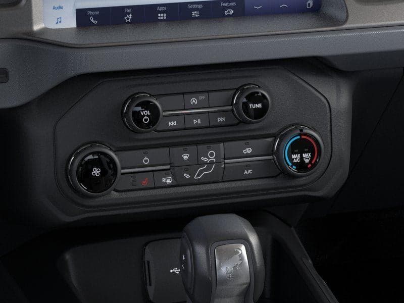 2025 Ford Bronco - Image 16