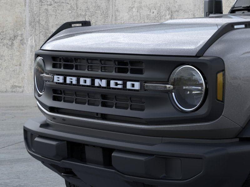 2025 Ford Bronco - Image 19