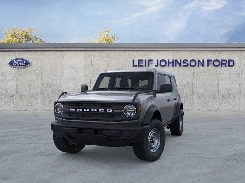 2025 Ford Bronco - Image 2
