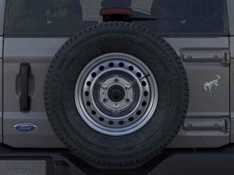 2025 Ford Bronco - Image 24