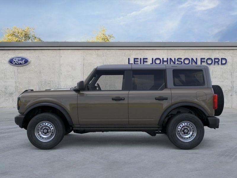 2025 Ford Bronco - Image 3