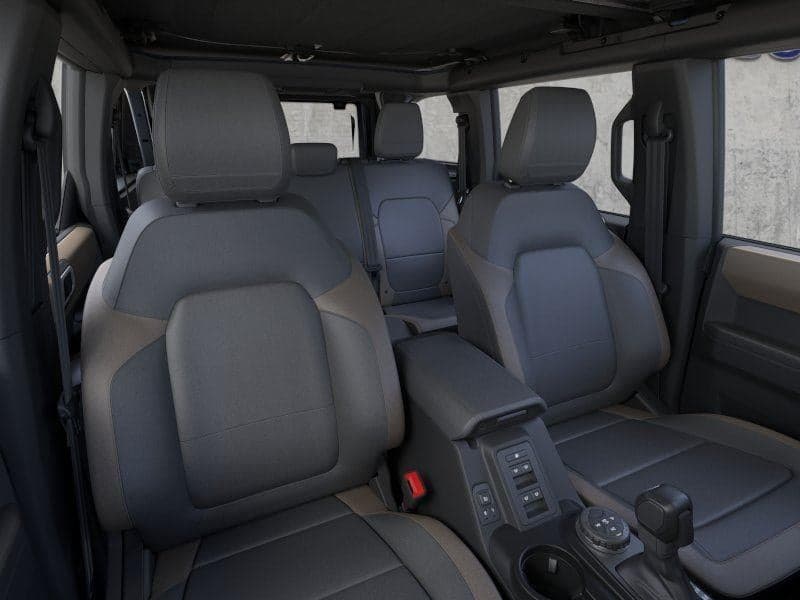 2025 Ford Bronco - Image 10