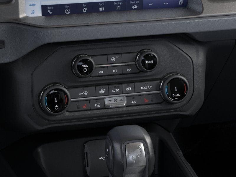 2025 Ford Bronco - Image 16