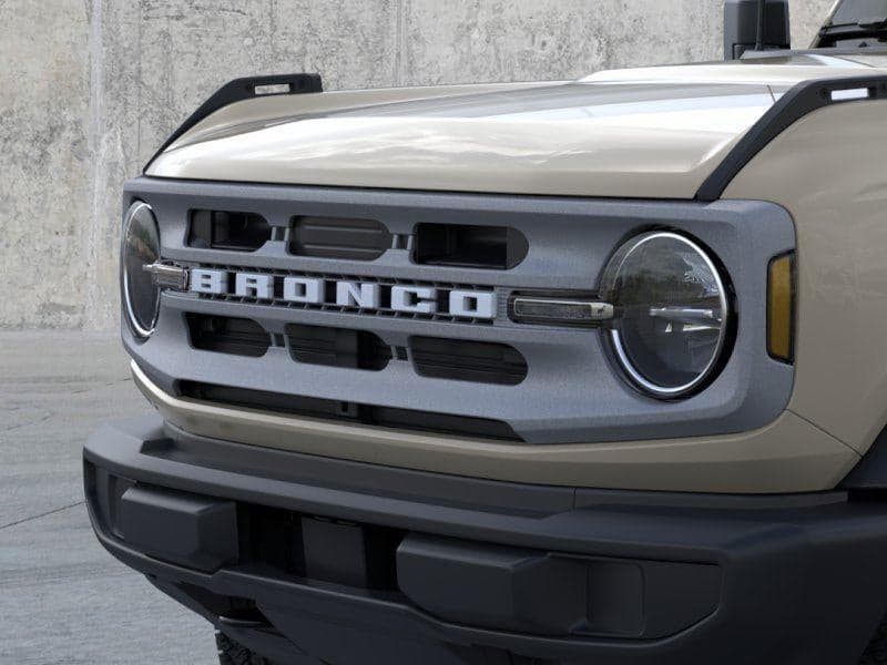 2025 Ford Bronco - Image 19