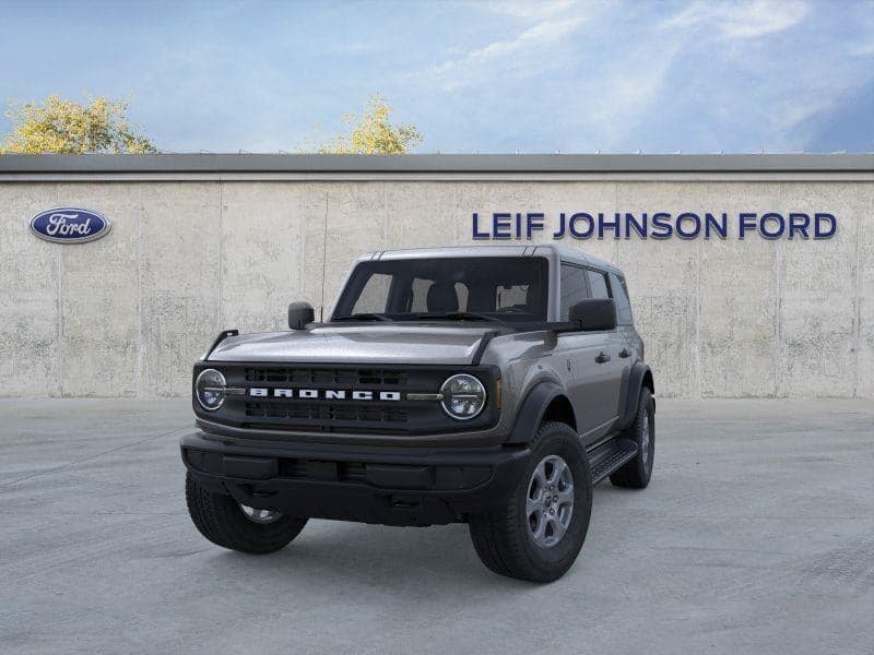 2026 Ford Bronco - Image 2