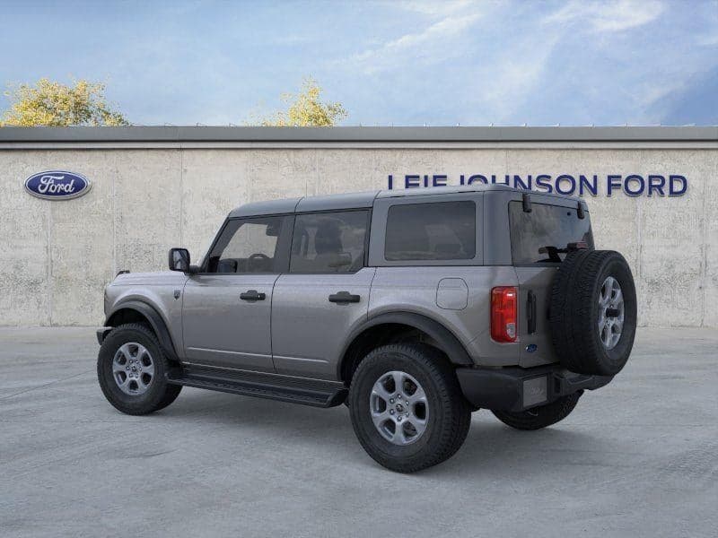 2026 Ford Bronco - Image 4