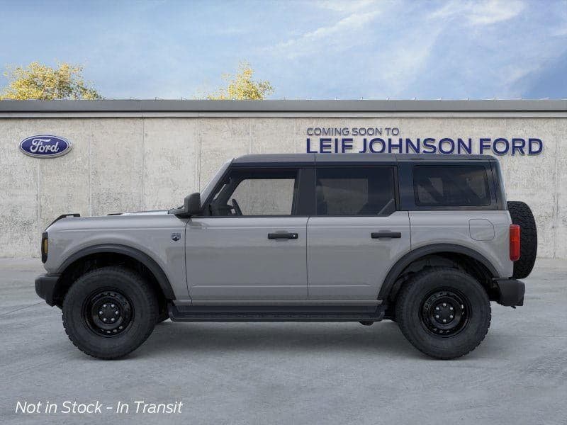 2026 Ford Bronco - Image 3