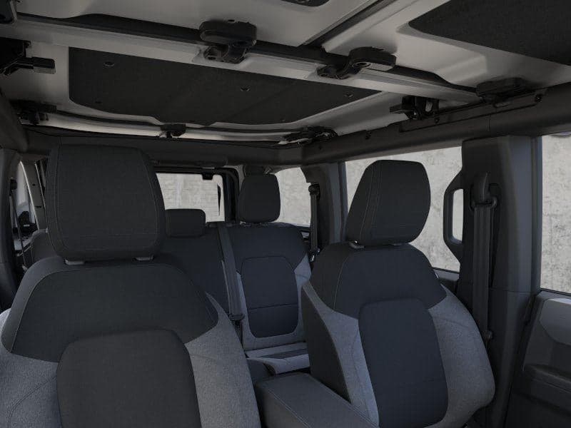 2026 Ford Bronco - Image 12