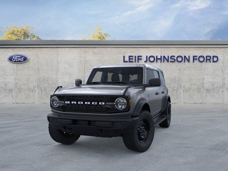 2026 Ford Bronco - Image 2