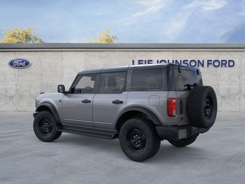 2026 Ford Bronco - Image 4