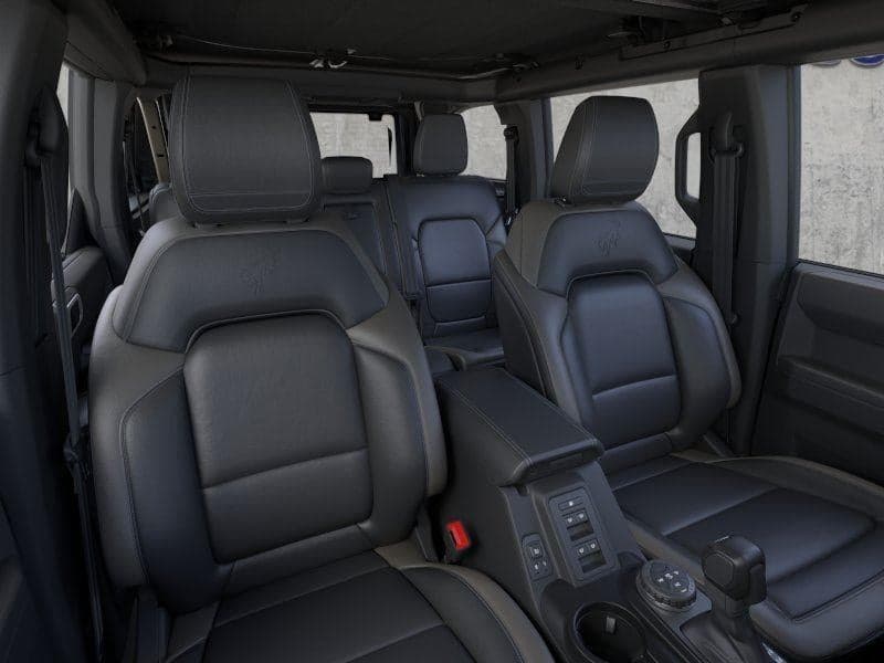 2025 Ford Bronco - Image 10