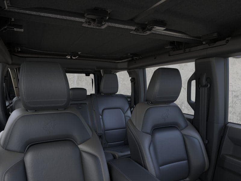 2025 Ford Bronco - Image 12