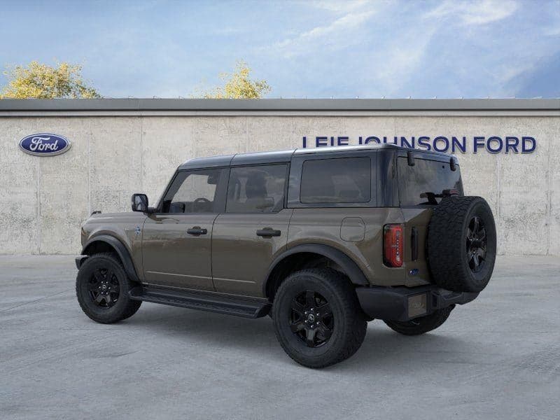 2025 Ford Bronco - Image 4