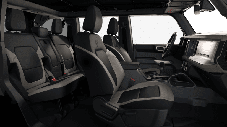 2025 Ford Bronco - Image 30
