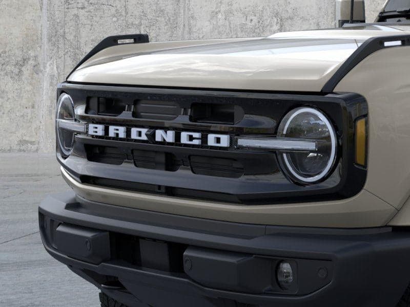 2025 Ford Bronco - Image 19