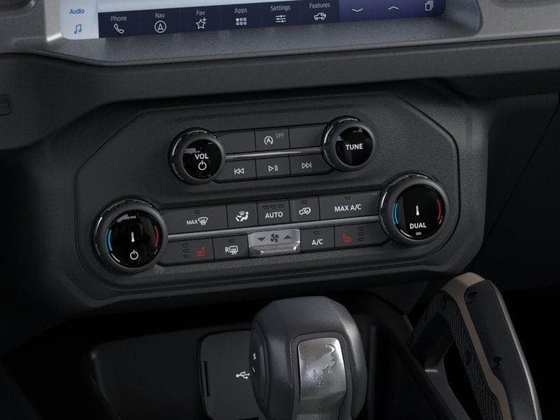 2026 Ford Bronco - Image 16