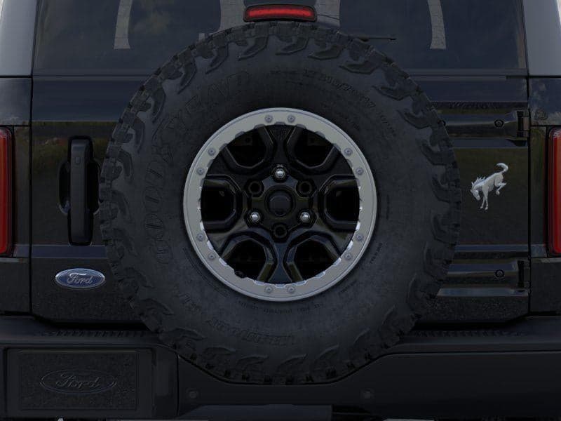 2026 Ford Bronco - Image 24