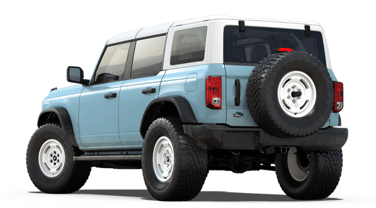 2025 Ford Bronco - Image 2