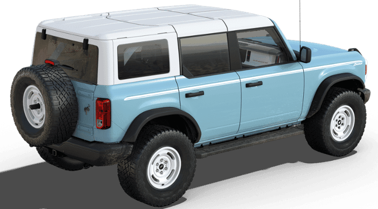2025 Ford Bronco - Image 3