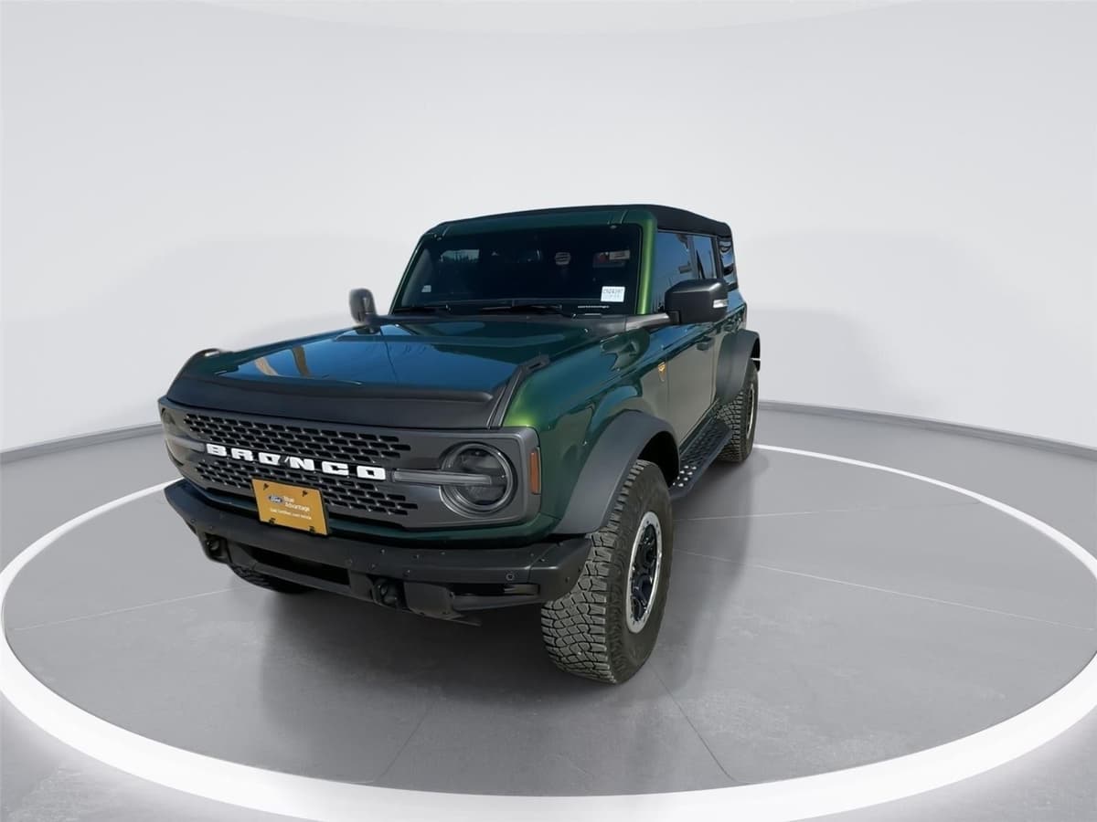 2023 Ford Bronco - Image 4