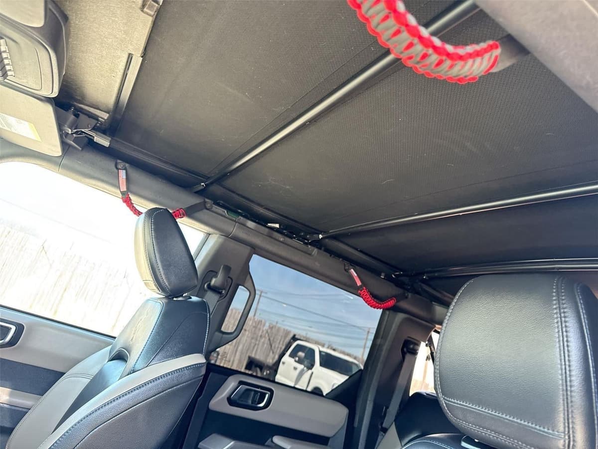 2023 Ford Bronco - Image 16