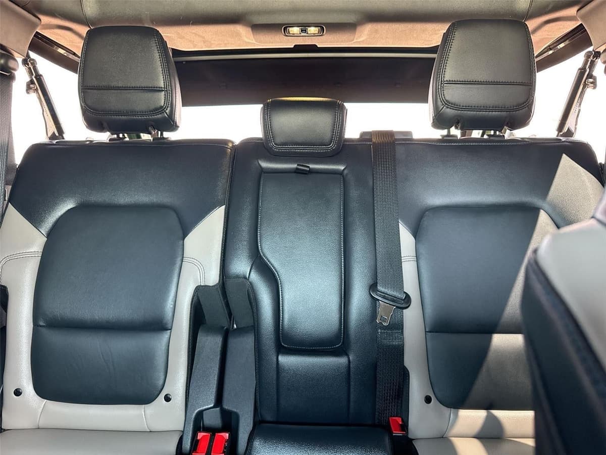 2023 Ford Bronco - Image 26