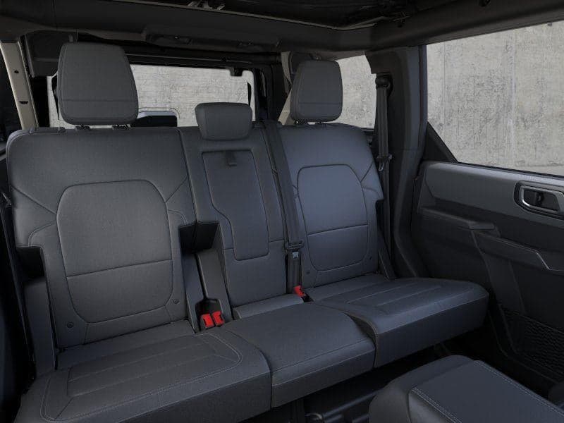 2025 Ford Bronco - Image 11