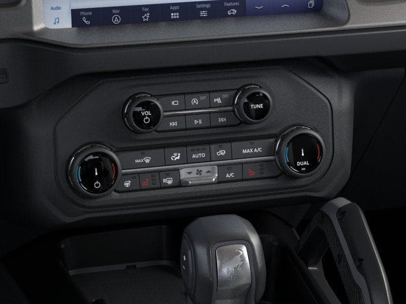 2026 Ford Bronco - Image 16