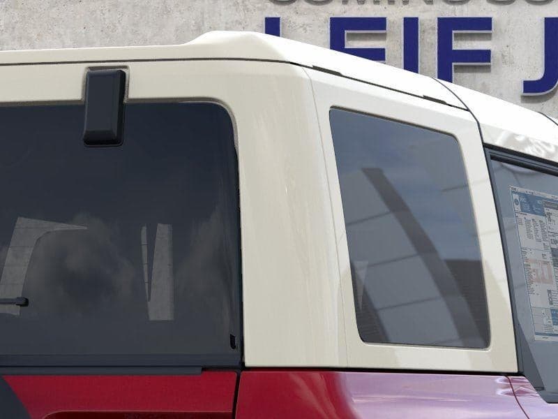 2026 Ford Bronco - Image 25