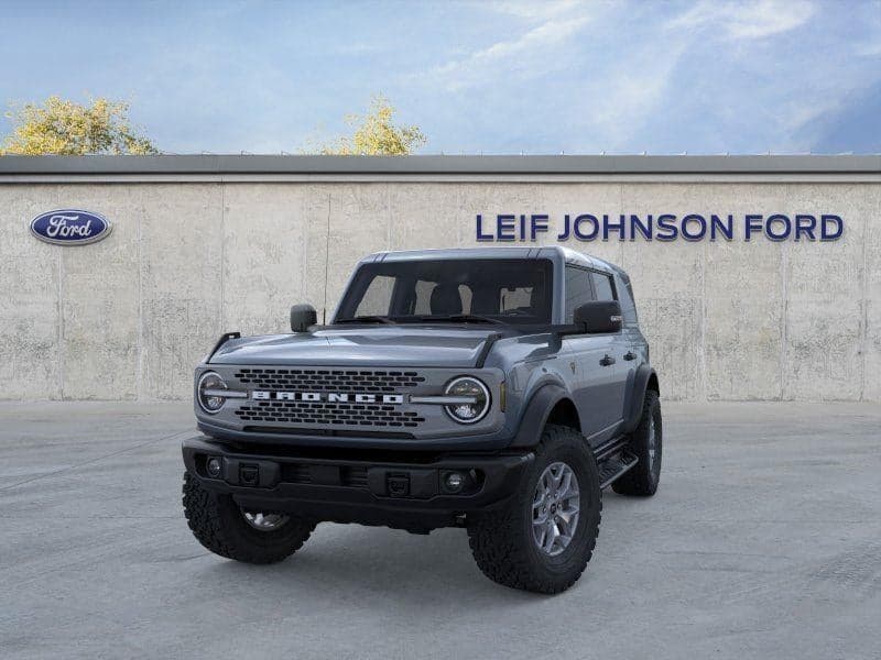 2025 Ford Bronco - Image 2