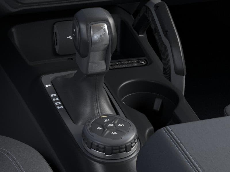 2025 Ford Bronco - Image 17