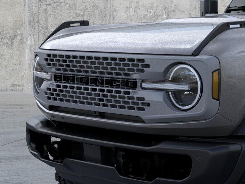 2025 Ford Bronco - Image 19