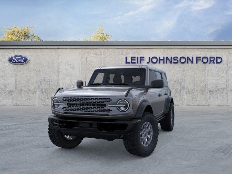 2025 Ford Bronco - Image 2