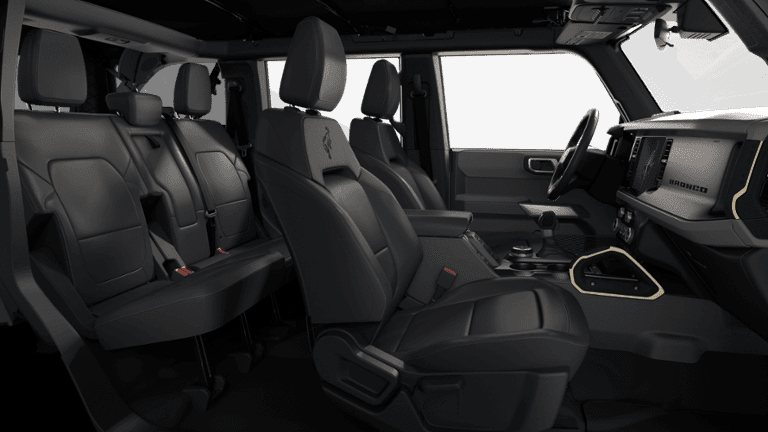 2025 Ford Bronco - Image 30