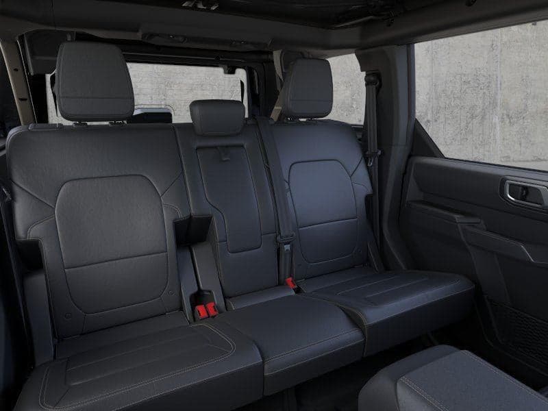 2025 Ford Bronco - Image 11
