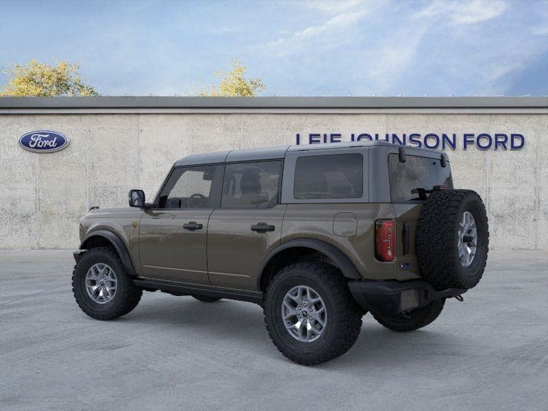 2025 Ford Bronco - Image 4