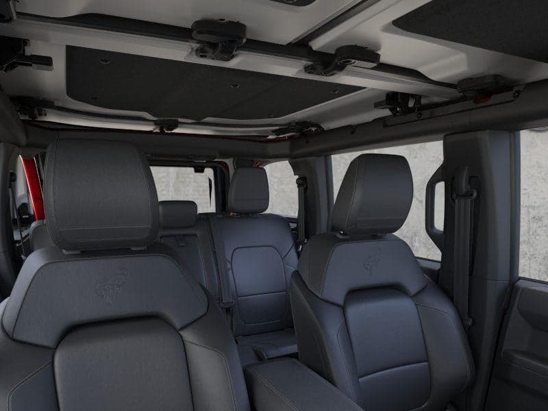 2025 Ford Bronco - Image 12