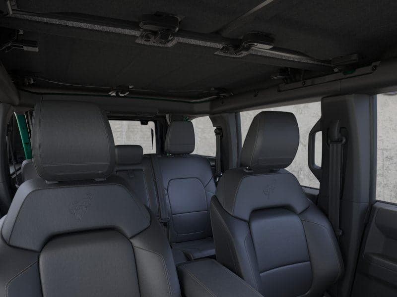 2025 Ford Bronco - Image 12