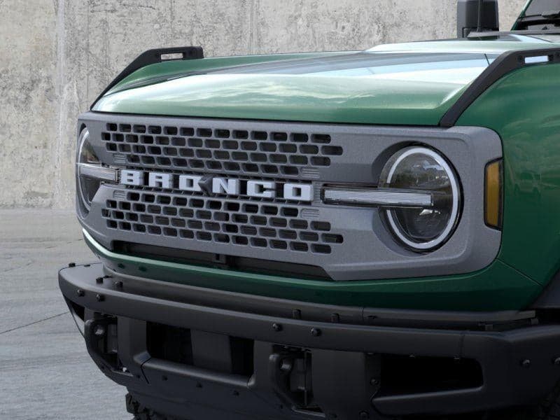 2025 Ford Bronco - Image 19