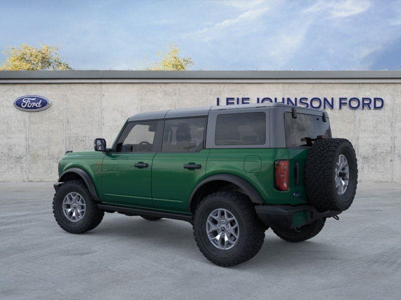 2025 Ford Bronco - Image 4