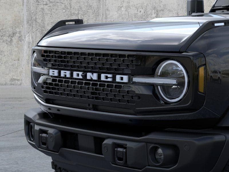 2025 Ford Bronco - Image 19