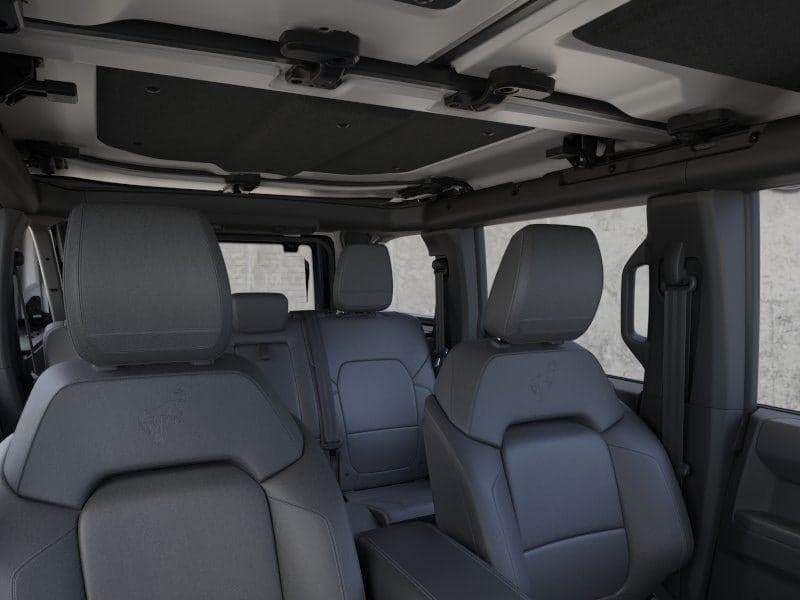 2025 Ford Bronco - Image 12