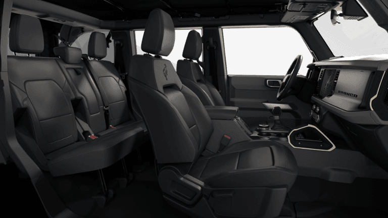 2025 Ford Bronco - Image 30