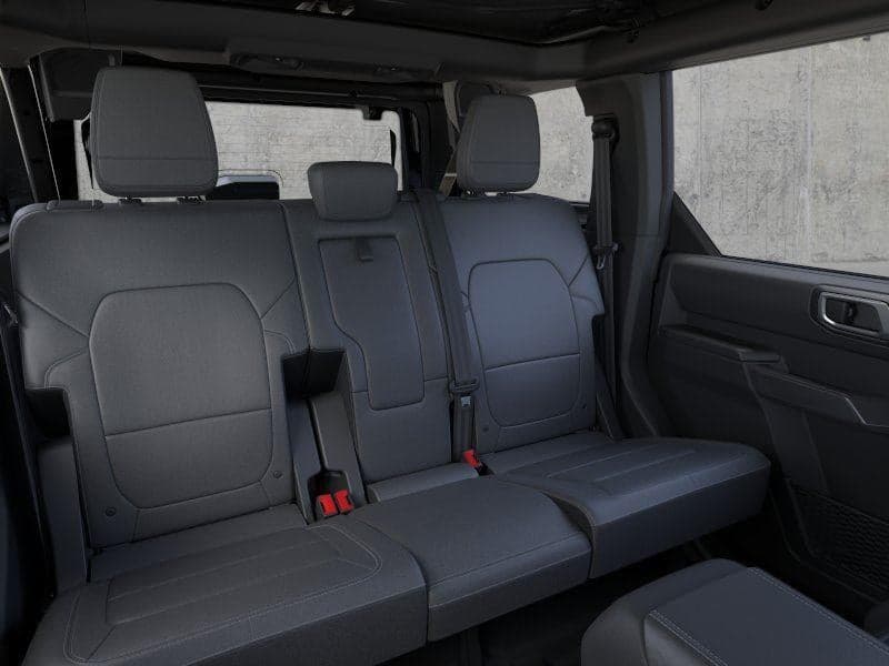 2025 Ford Bronco - Image 11