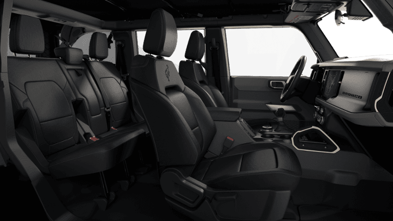2025 Ford Bronco - Image 30