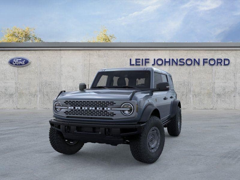 2025 Ford Bronco - Image 2