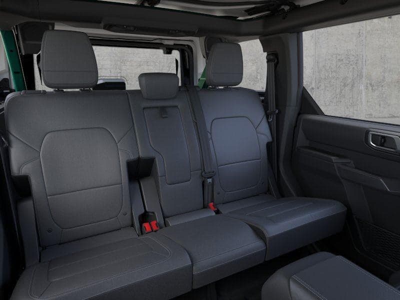 2025 Ford Bronco - Image 11