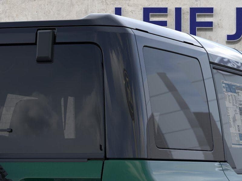 2025 Ford Bronco - Image 25