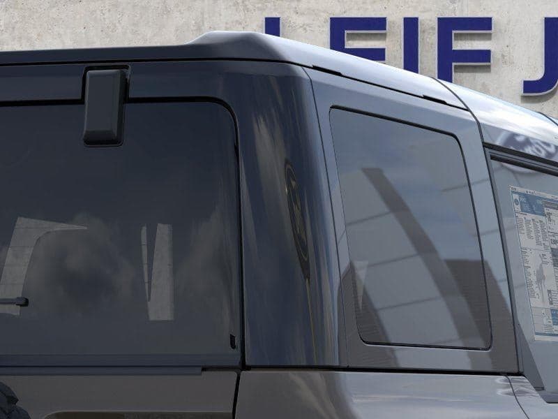2025 Ford Bronco - Image 25