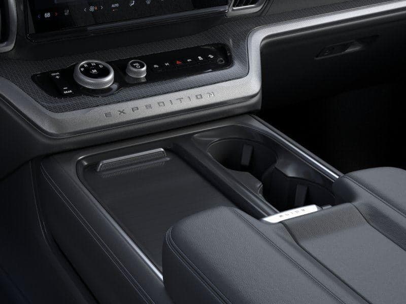 2026 Ford Expedition Max - Image 15